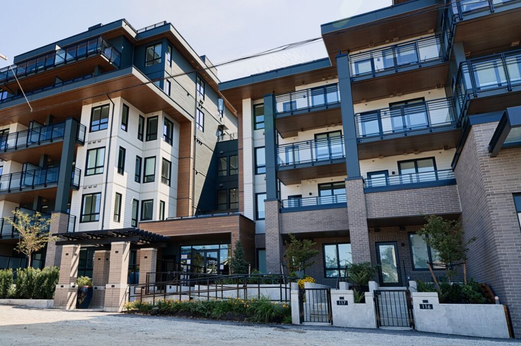 #603 – 2450 Garden Drive